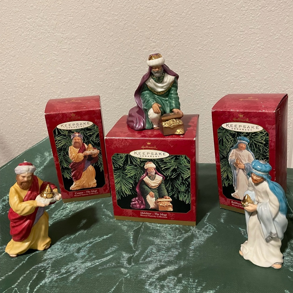 Hallmark Keepsake Ornaments-The Blessed Nativity: Melchior, Balthasar and Caspar